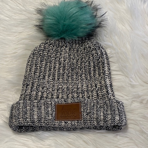 Love Your Melon Accessories - Love Your Melon black and white Beanie with Teal Pom-Pom